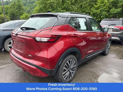 Scarlet Ember Tintcoat 2023 Nissan Kicks SR