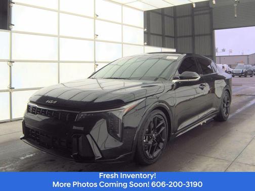 2025 Kia K4 GT-Line Turbo