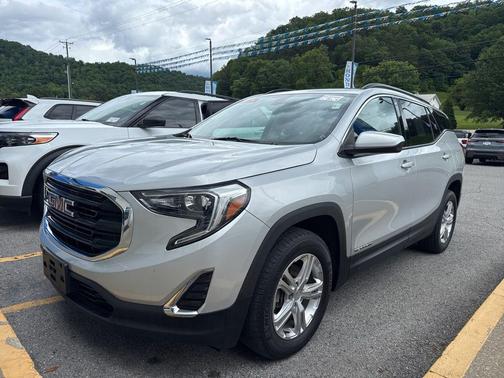 Quicksilver Metallic 2019 GMC Terrain SLE