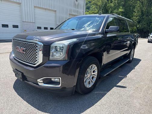 Iridium Metallic 2015 GMC Yukon XL 1500 Denali