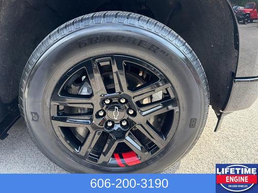 Black 2022 Chevrolet Silverado 1500 RST