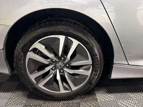 2019 Honda Accord Hybrid EX