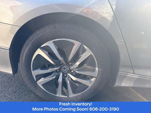 2019 Honda Accord Hybrid EX