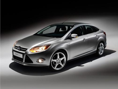 Sterling Gray Metallic 2013 Ford Focus SE