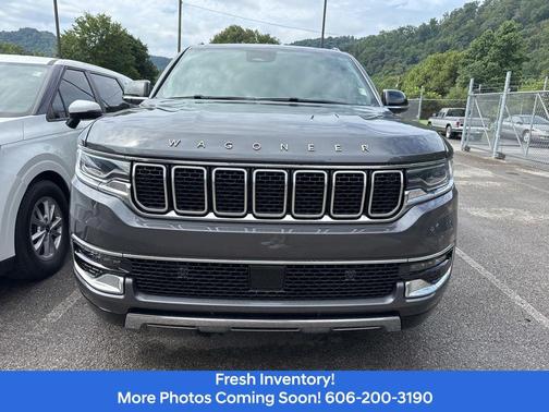 2023 Jeep Wagoneer Series III 4x4