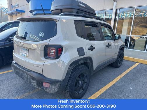 2016 Jeep Renegade Sport