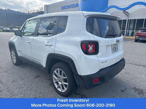 2023 Jeep Renegade Latitude