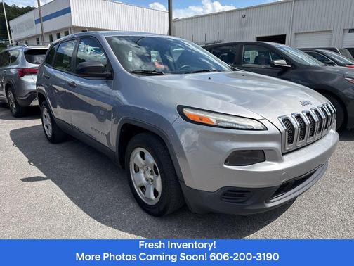Billet Silver Metallic Clearcoat 2014 Jeep Cherokee Sport