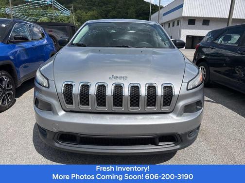 Billet Silver Metallic Clearcoat 2014 Jeep Cherokee Sport