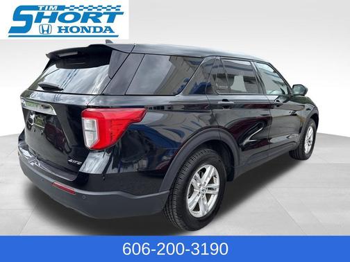 Black Metallic 2023 Ford Explorer Base