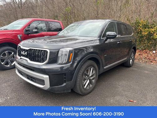 2023 Kia Telluride LX