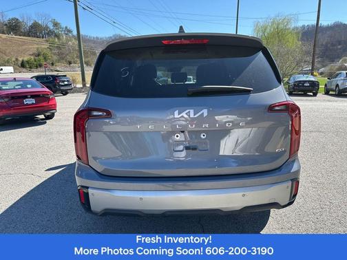 2023 Kia Telluride LX