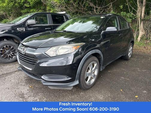 Crystal Black Pearl 2016 Honda HR-V LX