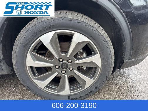 Agate Black Metallic 2024 Ford Escape Platinum