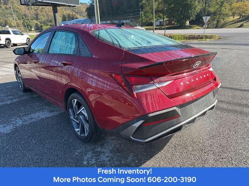 2025 Hyundai ELANTRA Sport