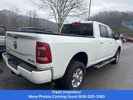 2024 RAM 2500 Laramie Crew Cab 4x4 6'4' Box