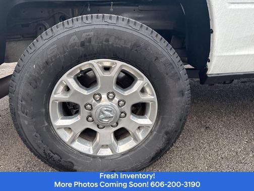 2024 RAM 2500 Laramie Crew Cab 4x4 6'4' Box