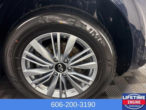 2024 INFINITI QX80 Luxe