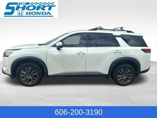 2023 Nissan Pathfinder SV 4WD