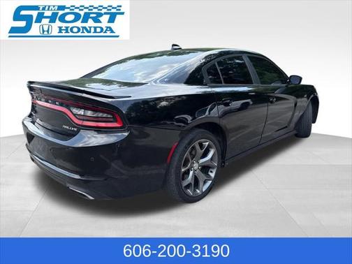 2015 Dodge Charger SXT