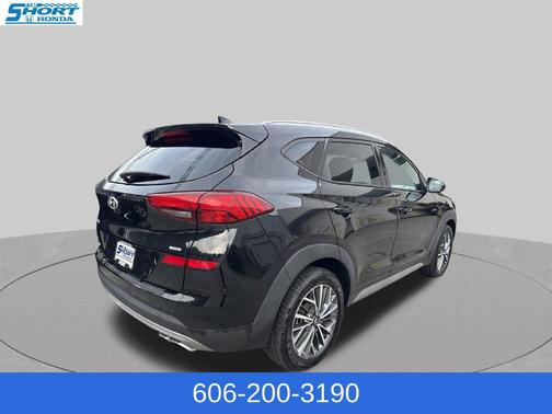 Black Noir Pearl 2021 Hyundai TUCSON SEL