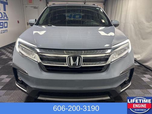Sonic Gray Pearl 2022 Honda Pilot AWD Elite