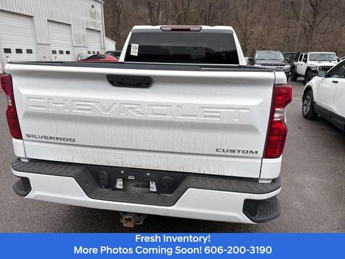 2023 Chevrolet Silverado 1500 Custom