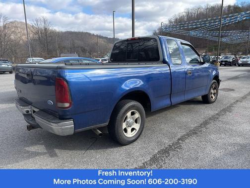 1997 Ford F-150 XLT