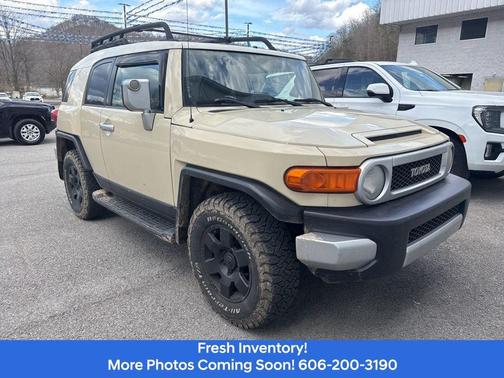 2008 Toyota FJ Cruiser Base