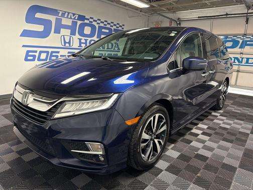 Obsidian Blue Pearl 2018 Honda Odyssey Elite