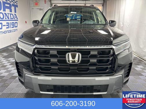 Crystal Black Pearl 2026 Honda Pilot Elite