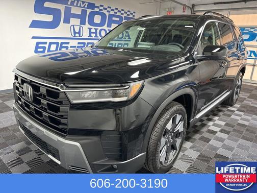 Crystal Black Pearl 2026 Honda Pilot Elite