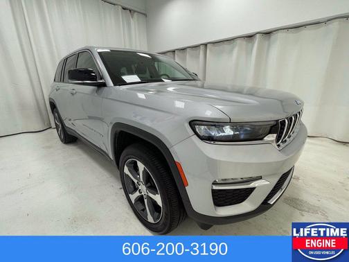 Silver Zynith 2024 Jeep Grand Cherokee 4xe Base