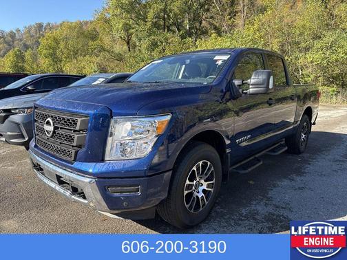 2024 Nissan Titan SV