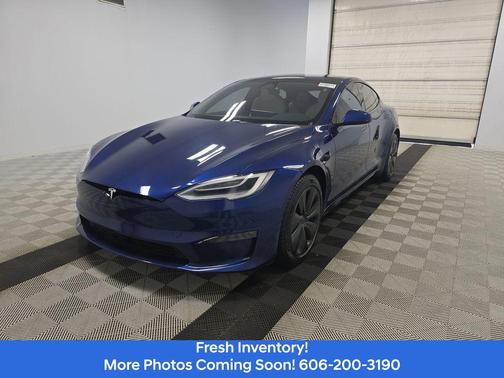 Deep Blue Metallic 2021 Tesla Model S Plaid