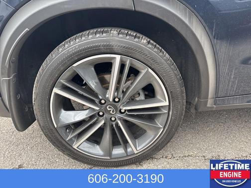 2025 INFINITI QX55 LUXE