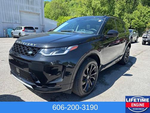 Santorini Black Metallic 2024 Land Rover Discovery Sport Core S