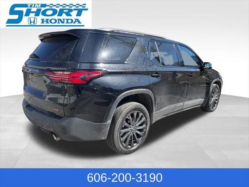 2022 Chevrolet Traverse RS