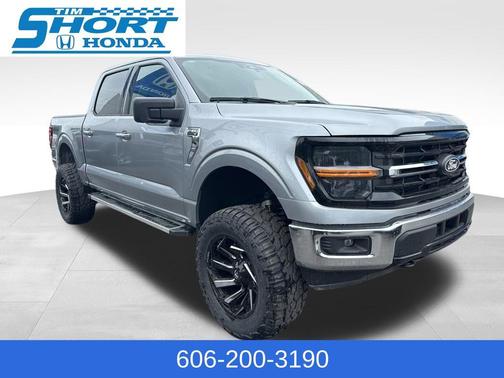 Iconic Silver Metallic 2025 Ford F-150 XLT