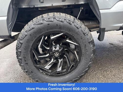 Iconic Silver Metallic 2025 Ford F-150 XLT