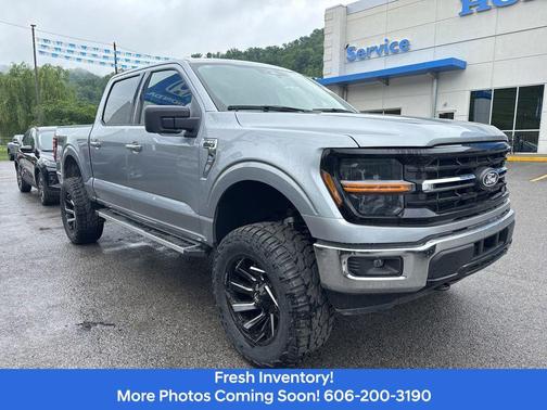 Iconic Silver Metallic 2025 Ford F-150 XLT