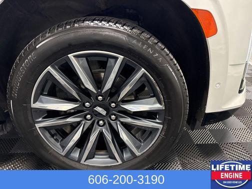 2024 Cadillac Escalade Sport