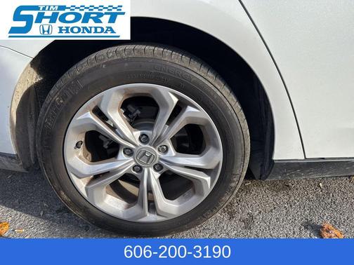 2025 Honda Accord LX 1.5T