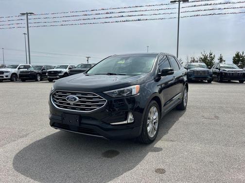 Agate Black Metallic 2019 Ford Edge Titanium