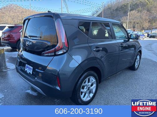 2024 Kia Soul LX