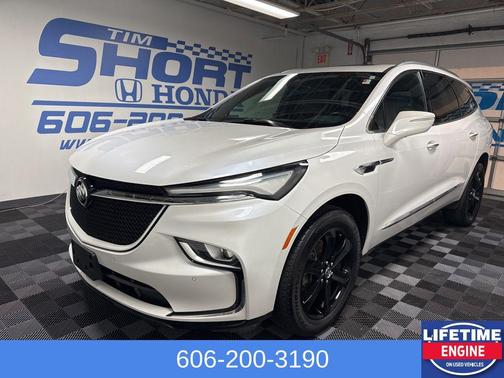 2023 Buick Enclave Essence AWD