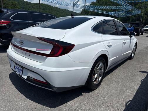 Quartz White 2021 Hyundai SONATA SE