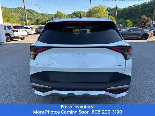 Snow White Pearl 2023 Kia Sportage Hybrid EX