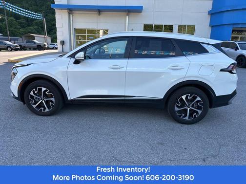Snow White Pearl 2023 Kia Sportage Hybrid EX