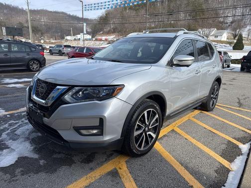 2020 Nissan Rogue SL